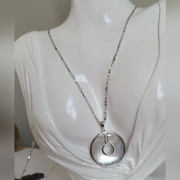 Vintage Long Chain Silver White Mother Pearl Shell Circle Boho Pendant Necklace - Picture 9 of 16